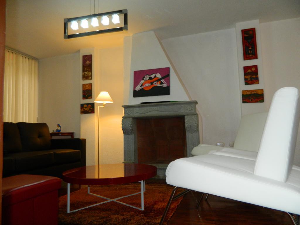 Itsahome Apartments - Torre Santos กีโต ห้อง รูปภาพ